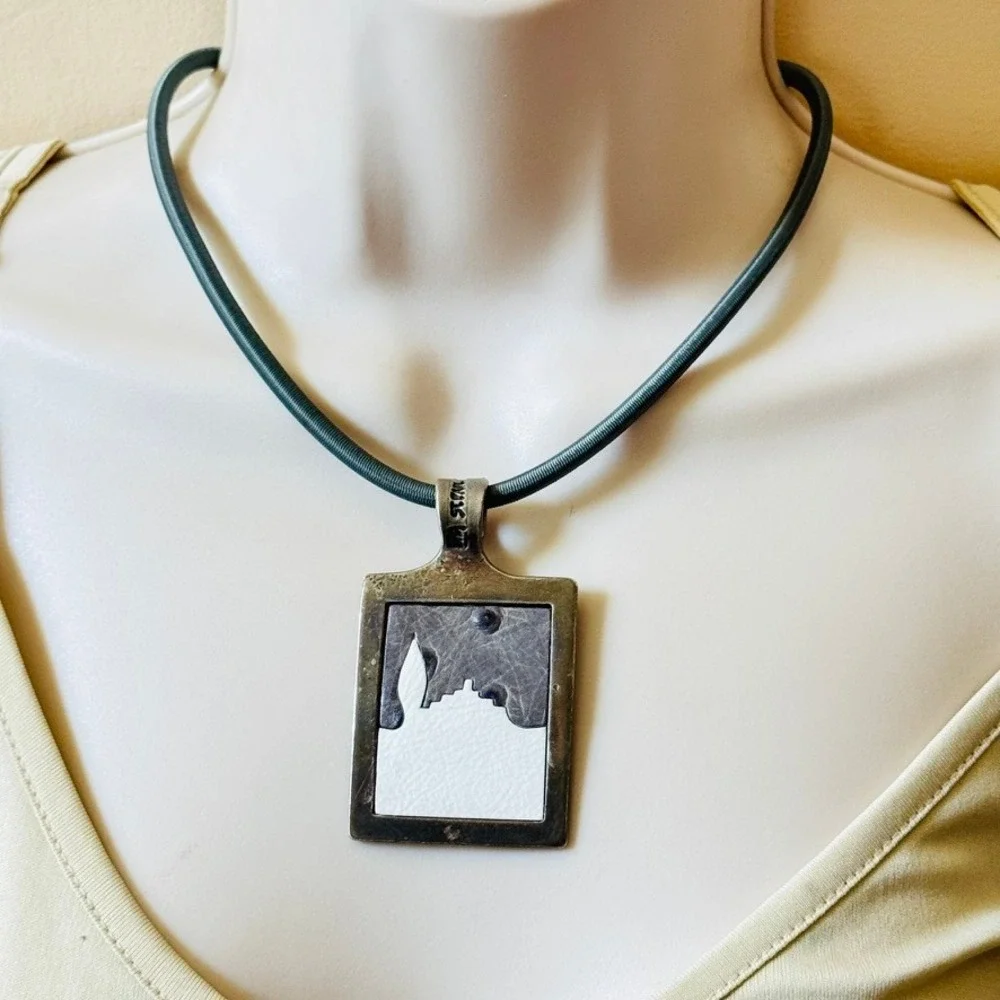 VTG Diva St.‎ Paul De Vence Leather Necklace Choker Scenery Artisan Italy 17